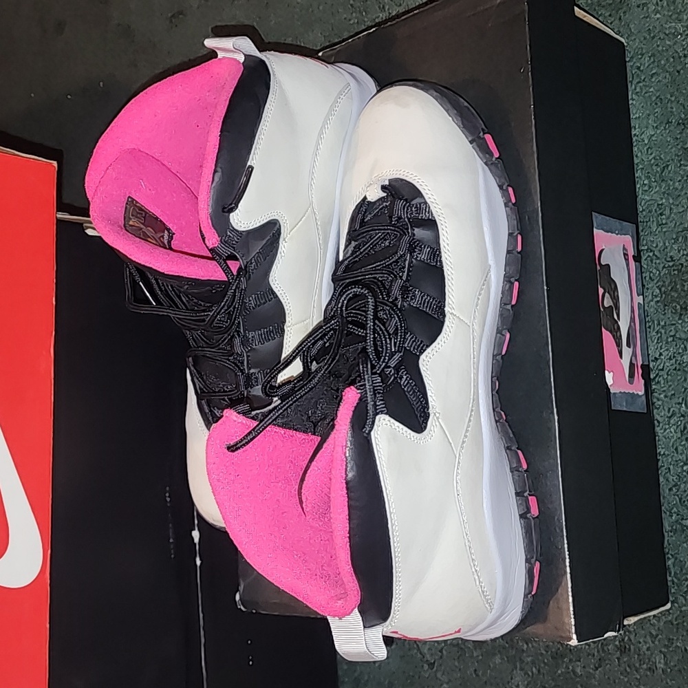 Jordan Retro 10